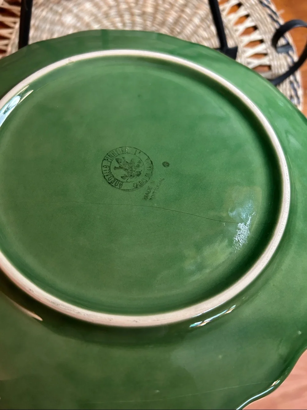 Vintage Green Bordallo Pinheiro Portugal Majolica Strawberry Dinner Plate 9.5